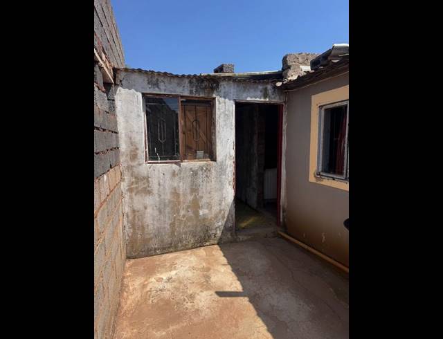 2 BEDROOM HOUSE FOR SALE IN RONDEBULT